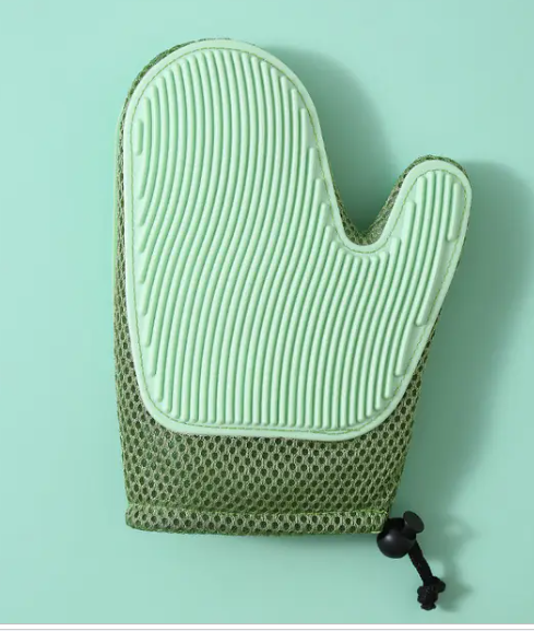 Deshedding Grooming Glove for Dogs & Cats — product view 2